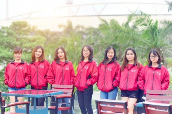 đồng phục bốn mùa